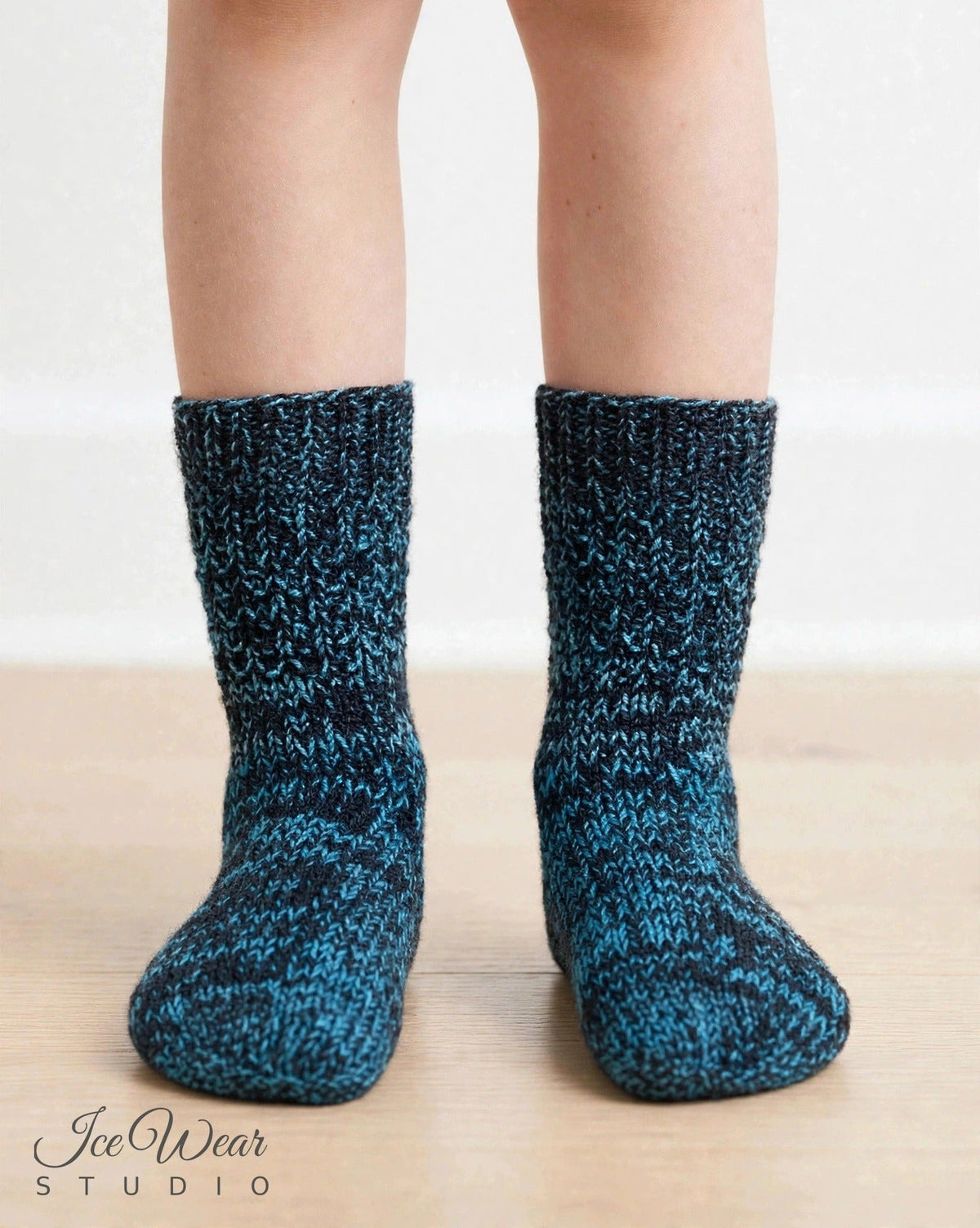 Kids' Black and Turquoise Marled Knit Socks