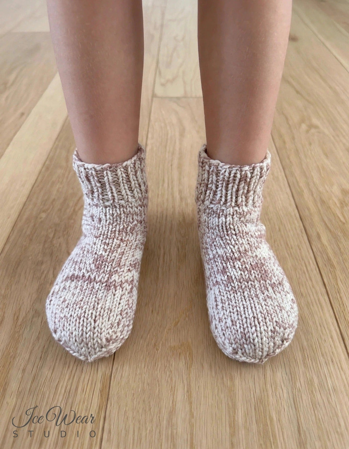 Kids' Cream and Mauve Marled Knit Socks