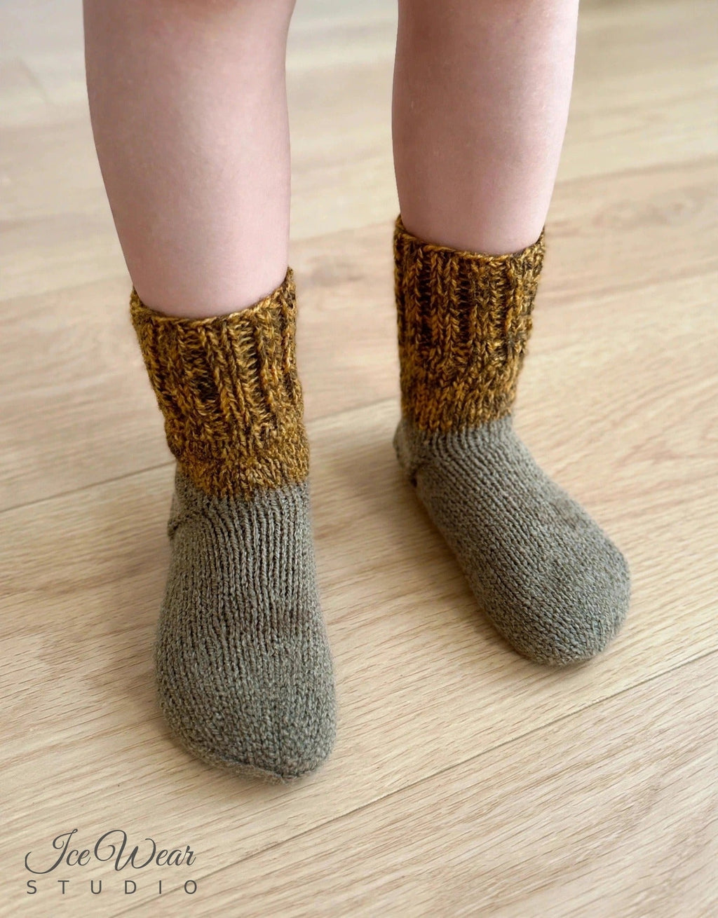 Kids' Color-Block Marled Knit Socks