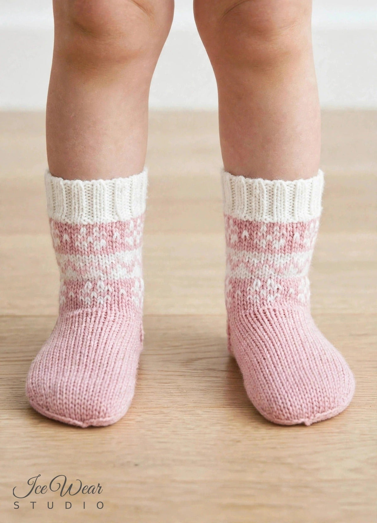 Kids' Patterned Knit Socks